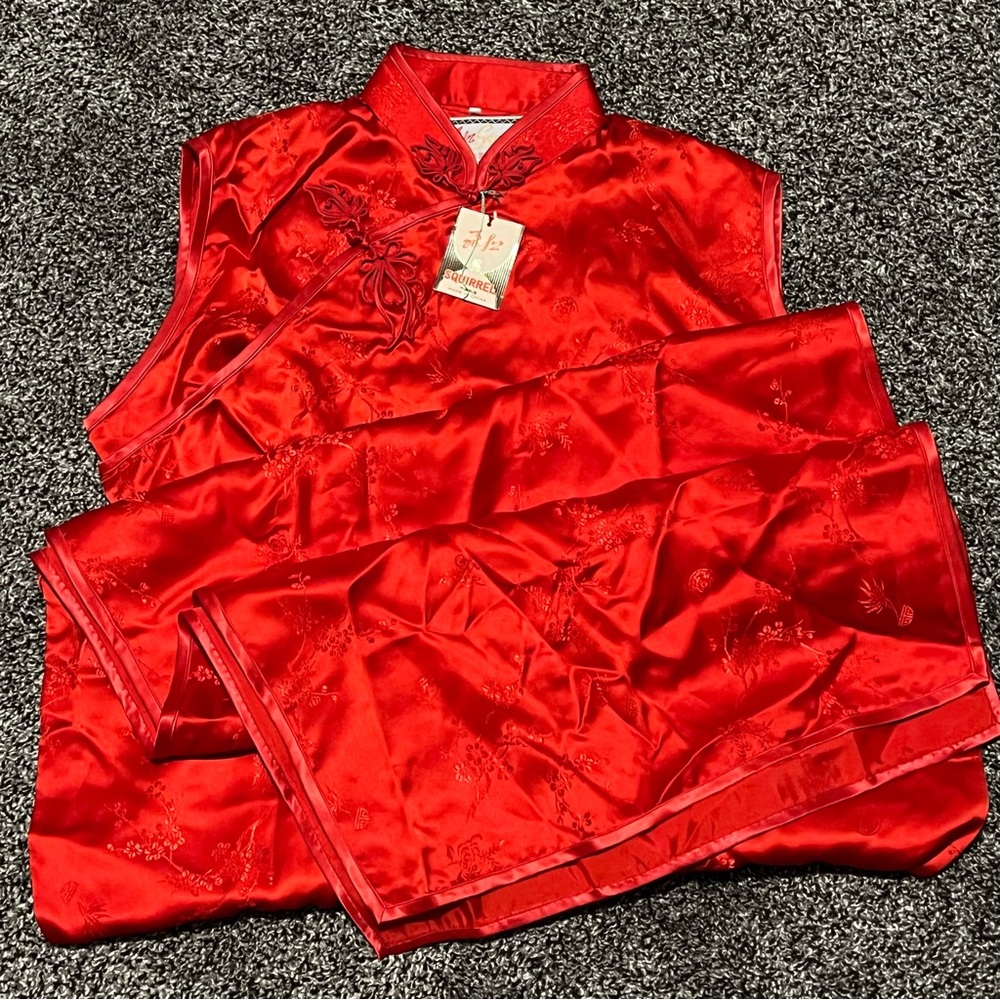 NWT Sleeveless Red Chinese Qipao Dress